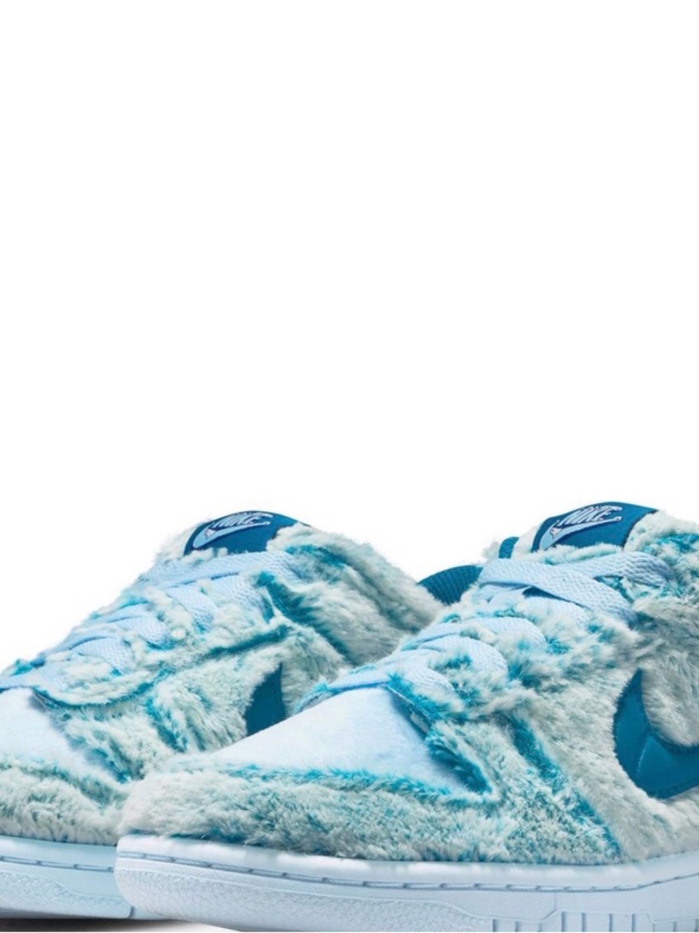Nike Kids Plush Low-Top Sneakers in Teal and White